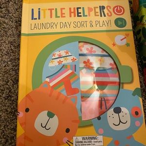 Usborne- Little Helpers Laundry Sort & Play- NEW!